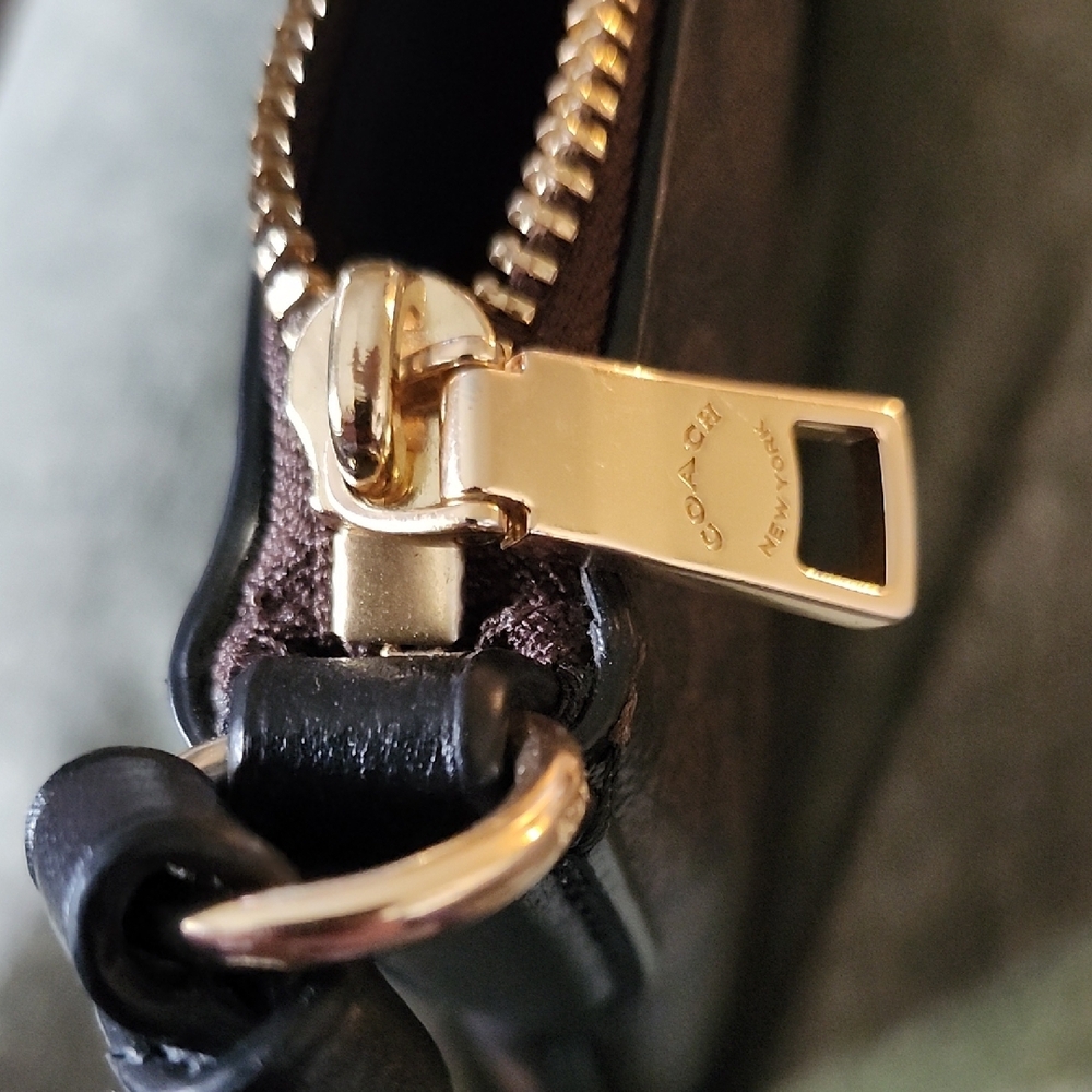 Coach Black and Brown Crossbody Bag - Picture 5 of 16